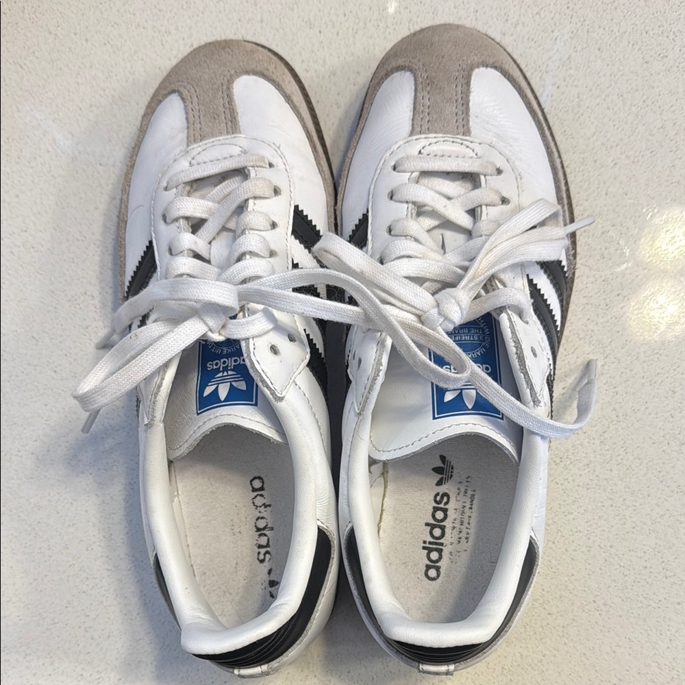 Adidas Sambas Kids - Size 4 1/2